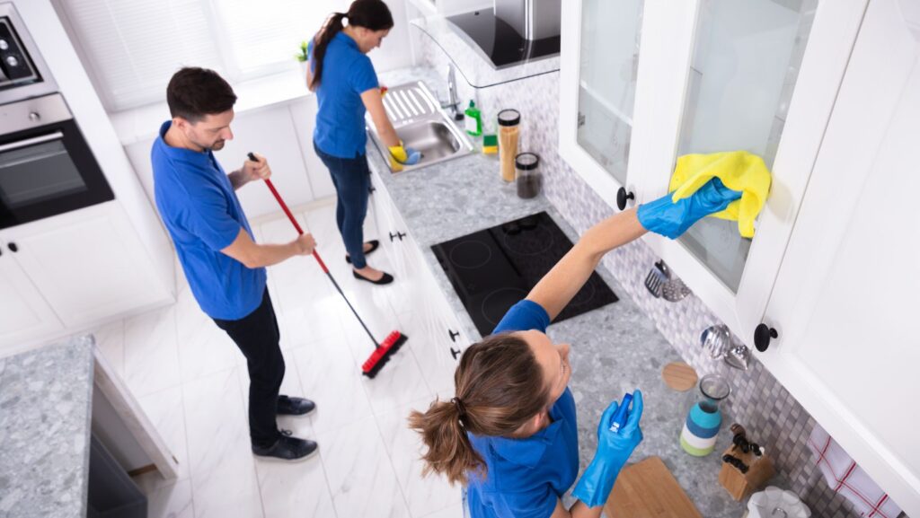 moving cleaning services